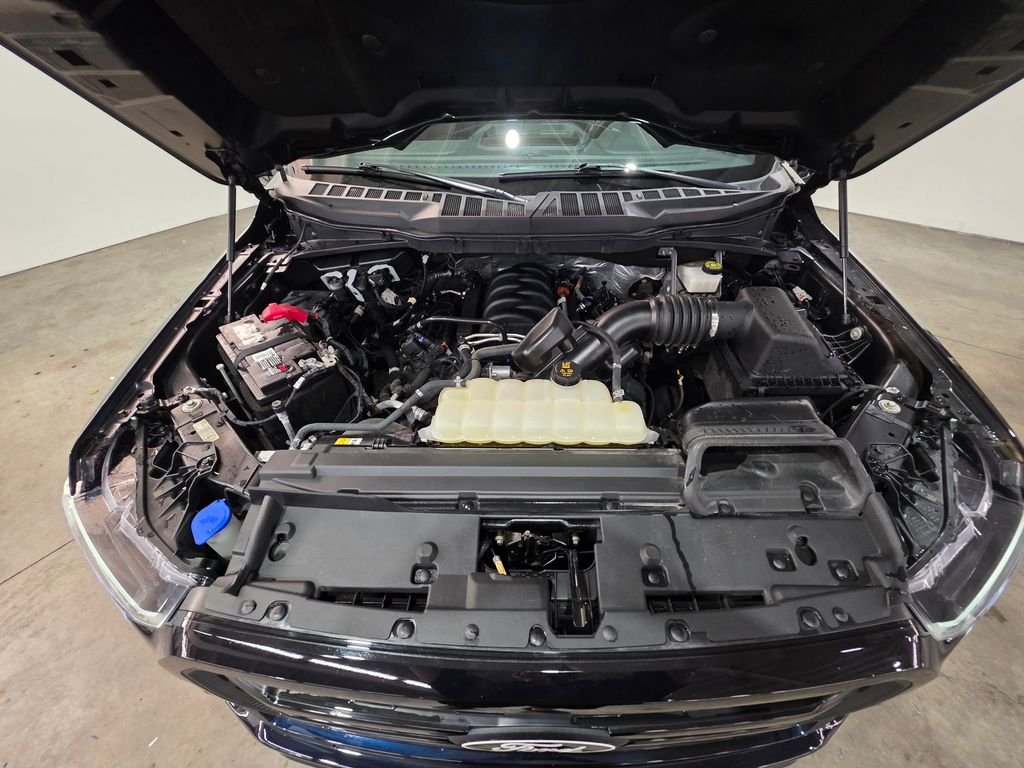 Used 2024 Blue Ford Lariat image 5