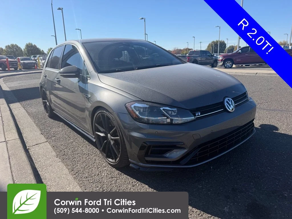 Used 2019  Volkswagen DCC & Navigation 4Motion image 1