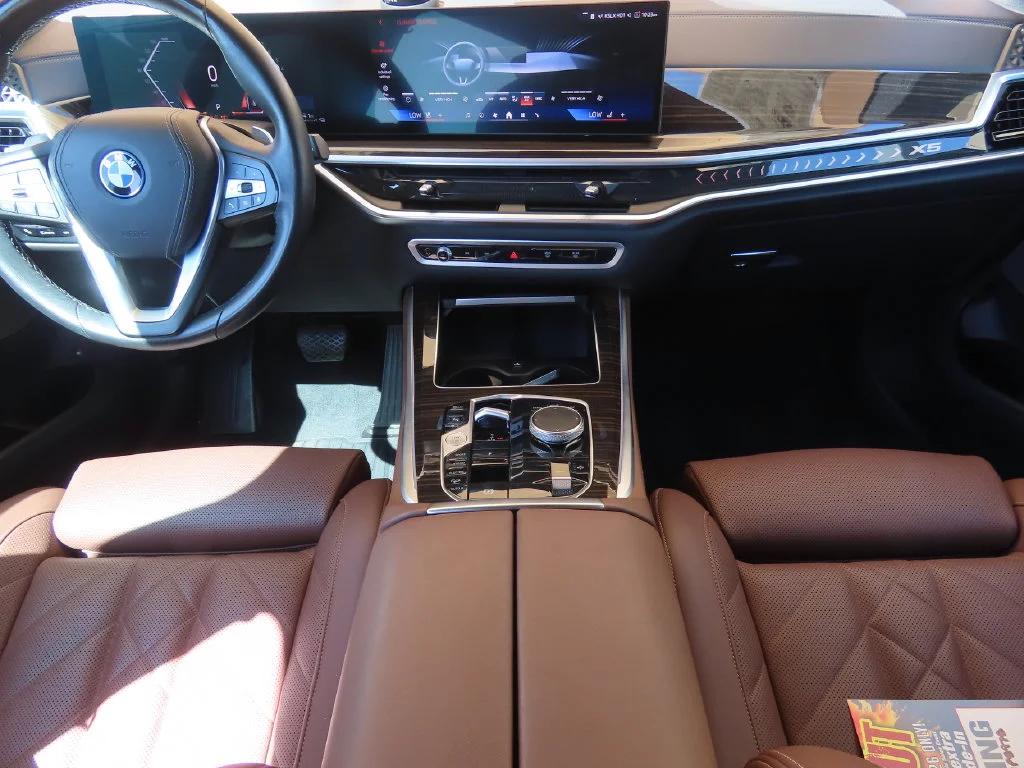 Certified Used 2024 Alpine White BMW xDrive50e image 7