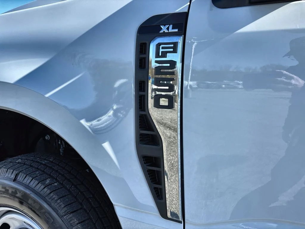 Used 2024 White Ford XL image 25