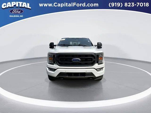 Used 2023 White Ford XLT image 3