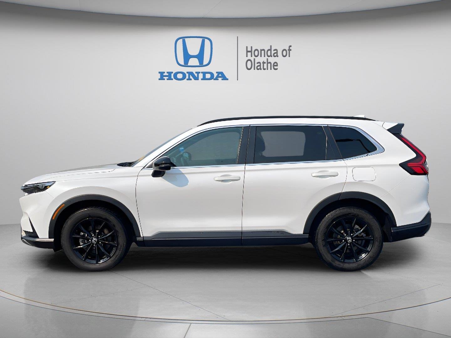 Certified Used 2025 Platinum White Pearl Honda Sport-L image 6