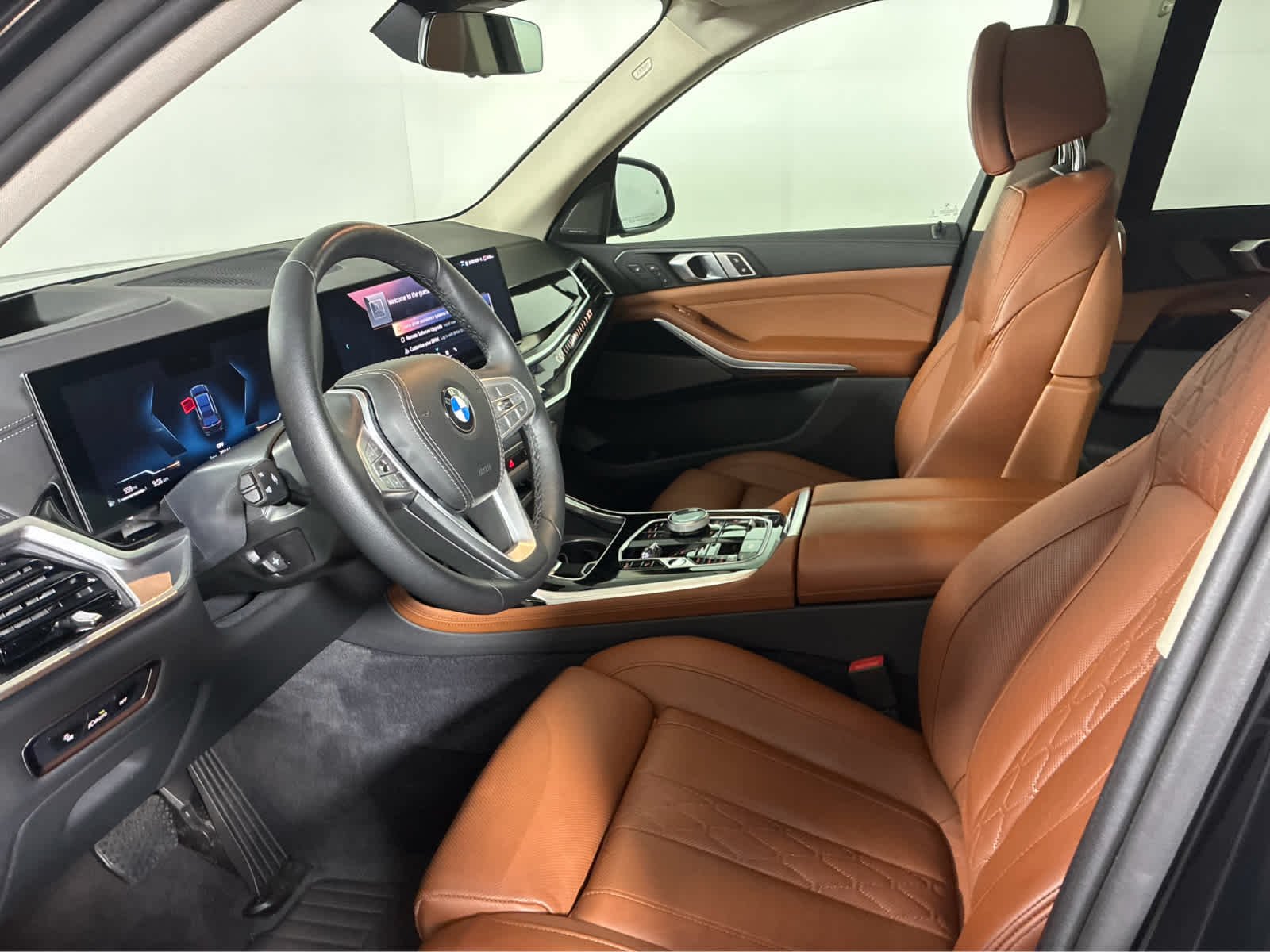 Certified Used 2024 Black Sapphire Metallic BMW xDrive40i image 8