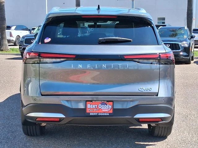 New 2027 GRAPHITE SHADOW INFINITI Luxe FWD image 5