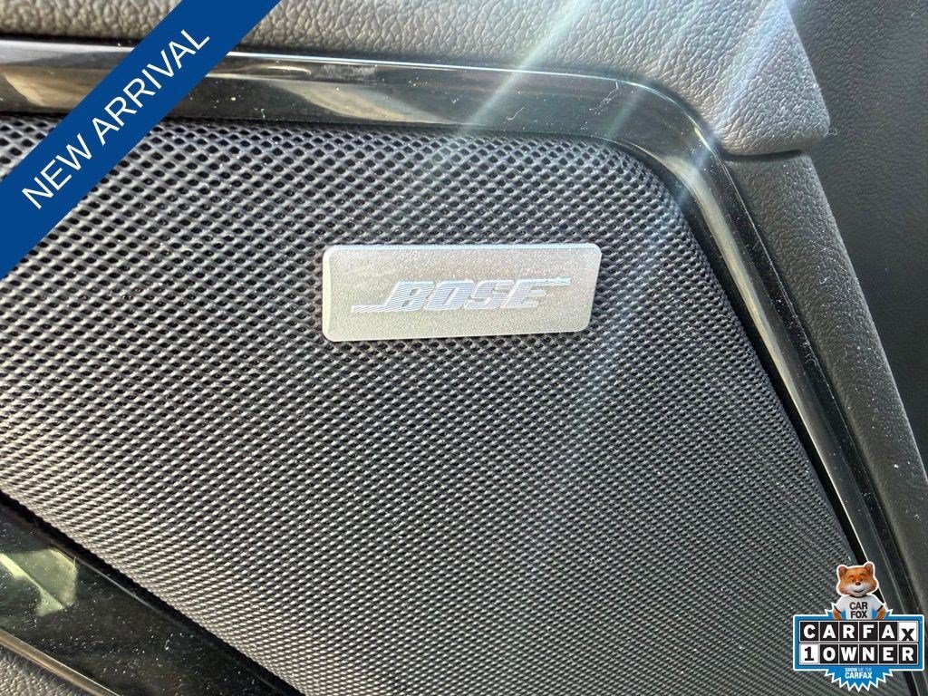 Used 2025 Summit White GMC AT4 image 8