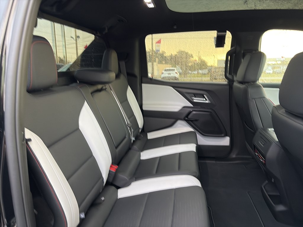 2025 Chevrolet Silverado EV RST - Photo 11