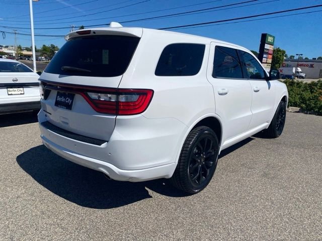 Used 2020 White Dodge SXT Plus image 29