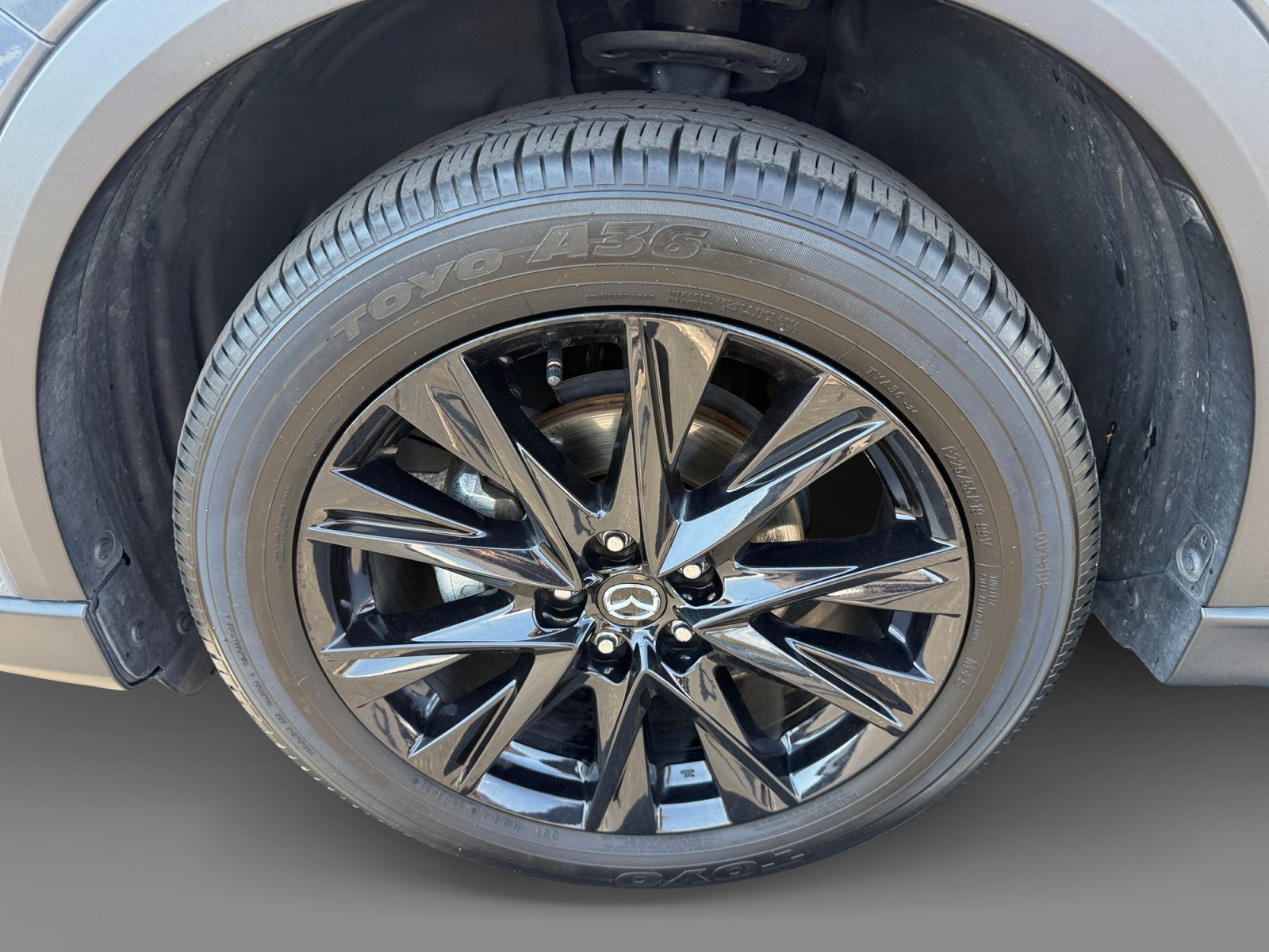 Used 2025 Gray Metallic Mazda 2.5 S Carbon Edition image 9
