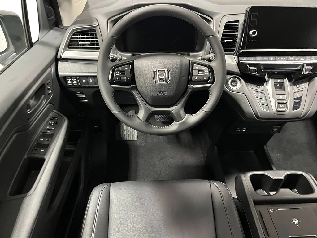 New 2026 Crystal Black Pearl Honda EX-L image 13