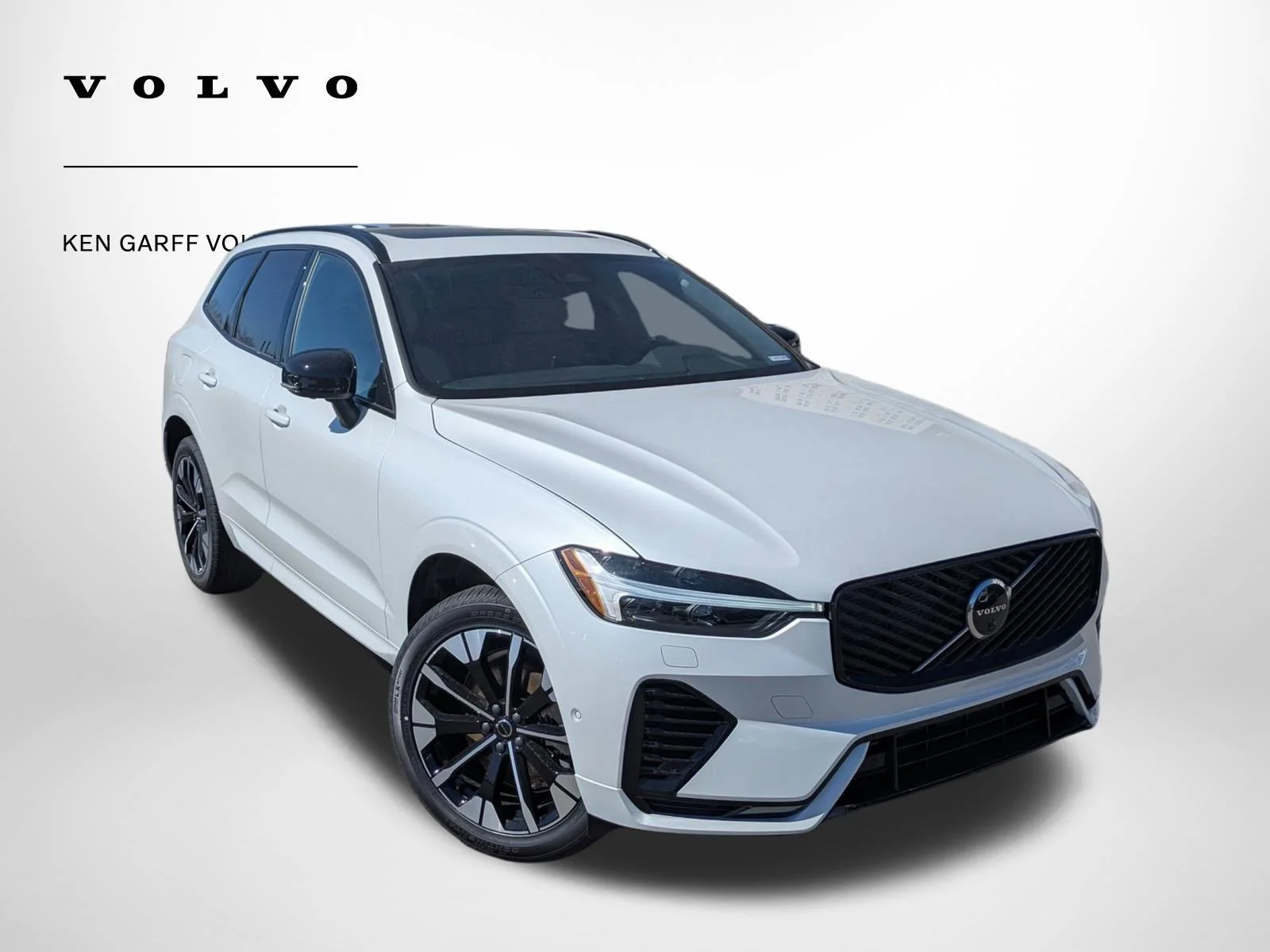 2026 Volvo XC60 T8 Plus Dark AWD's photo