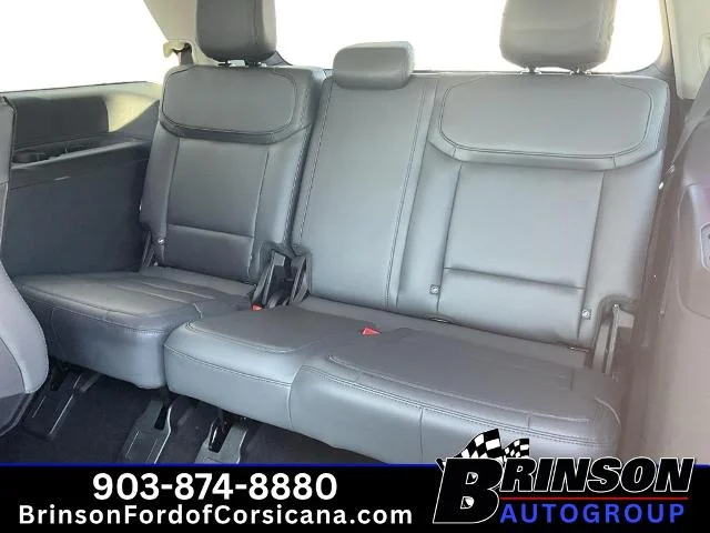 New 2027 Dark Matter Gray Metallic Ford Active image 25