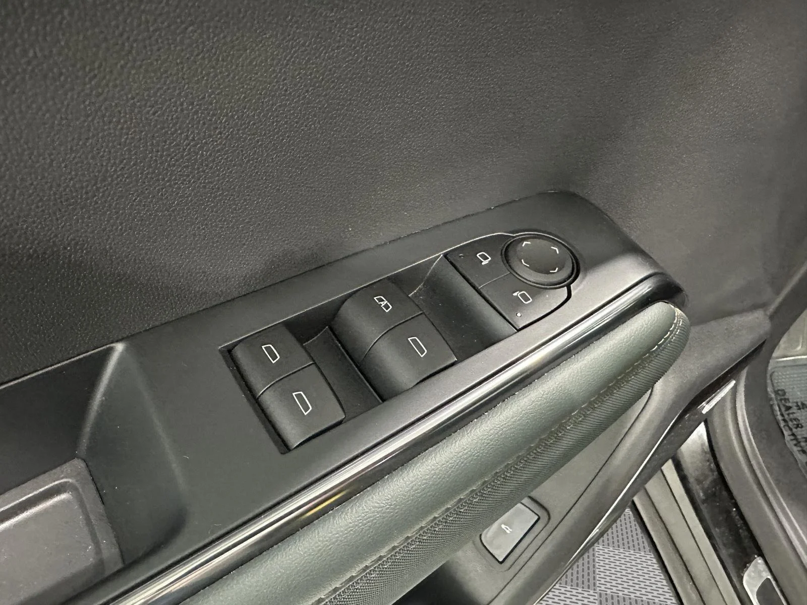 Used 2025 Ebony Twilight Metallic GMC AT4 image 22