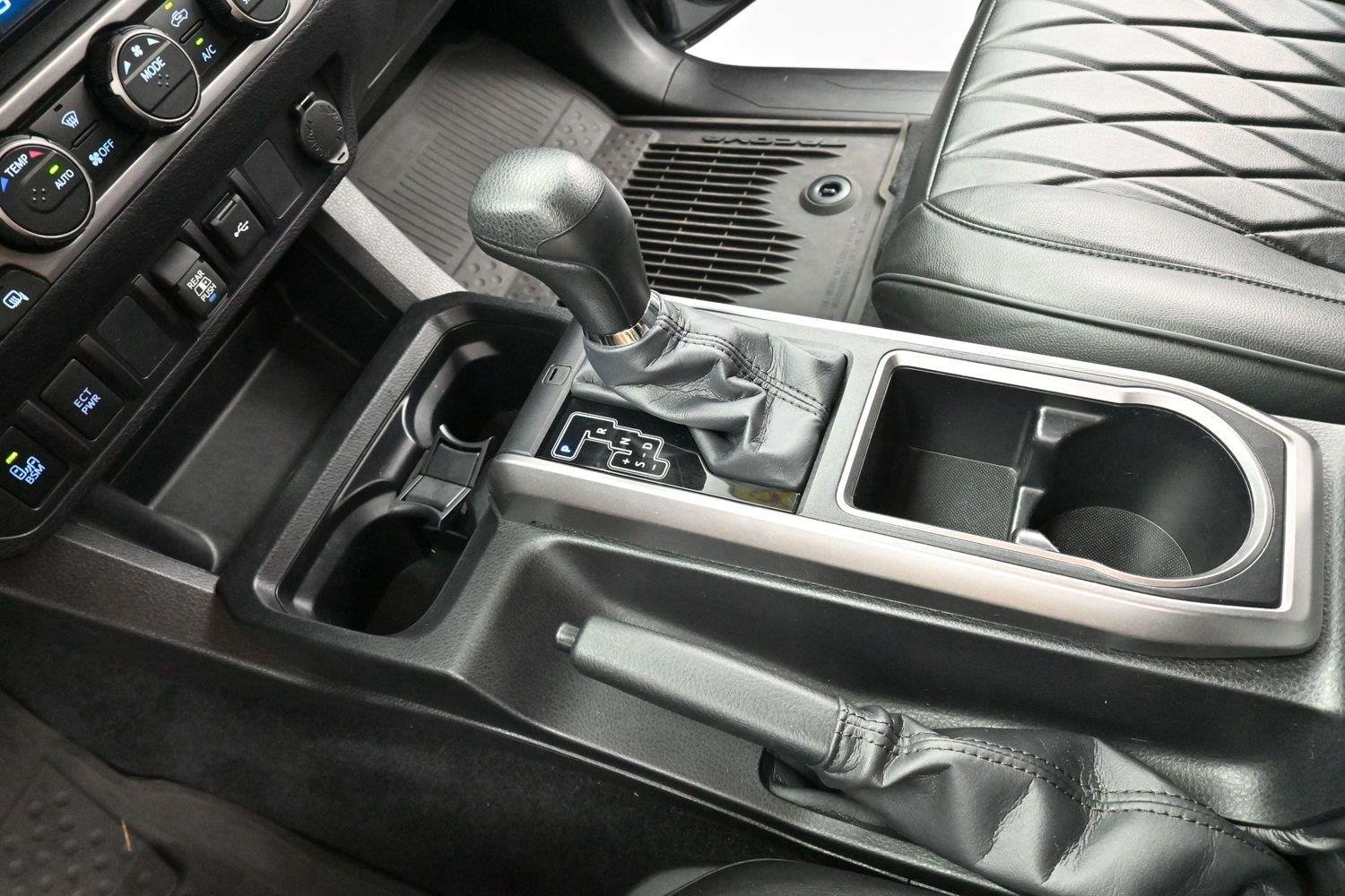 Used 2023 Magnetic Gray Metallic Toyota SR5 image 23