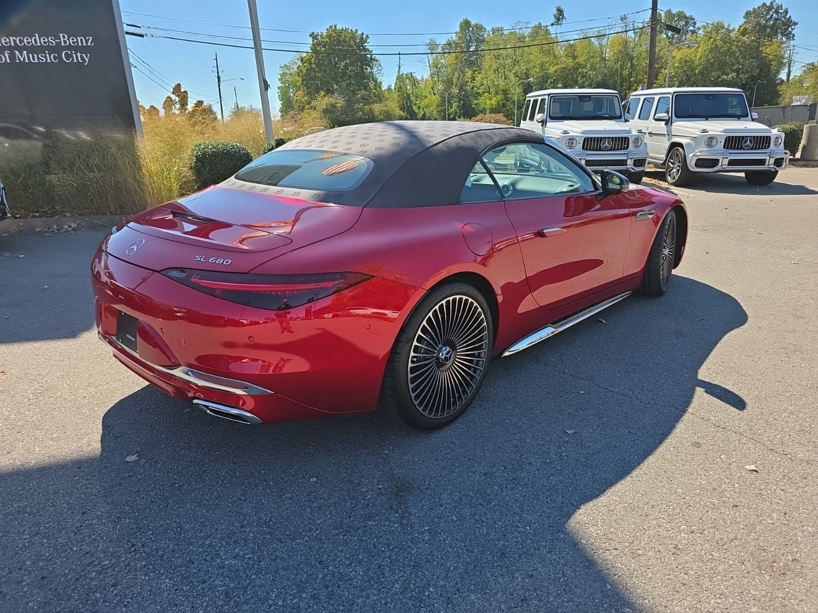Certified Used 2026 MANUFAKTUR Garnet Red Metallic (Red Ambiance) Mercedes-Benz Maybach SL 680 image 3