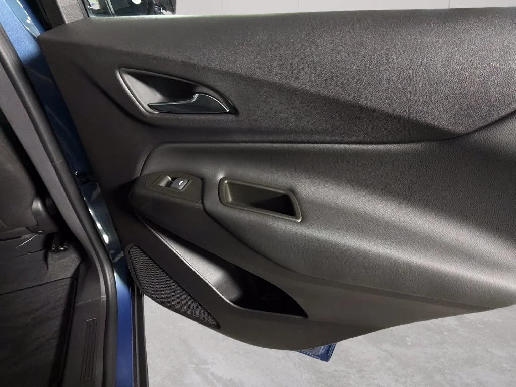 2024 Chevrolet Equinox LT - Photo 31