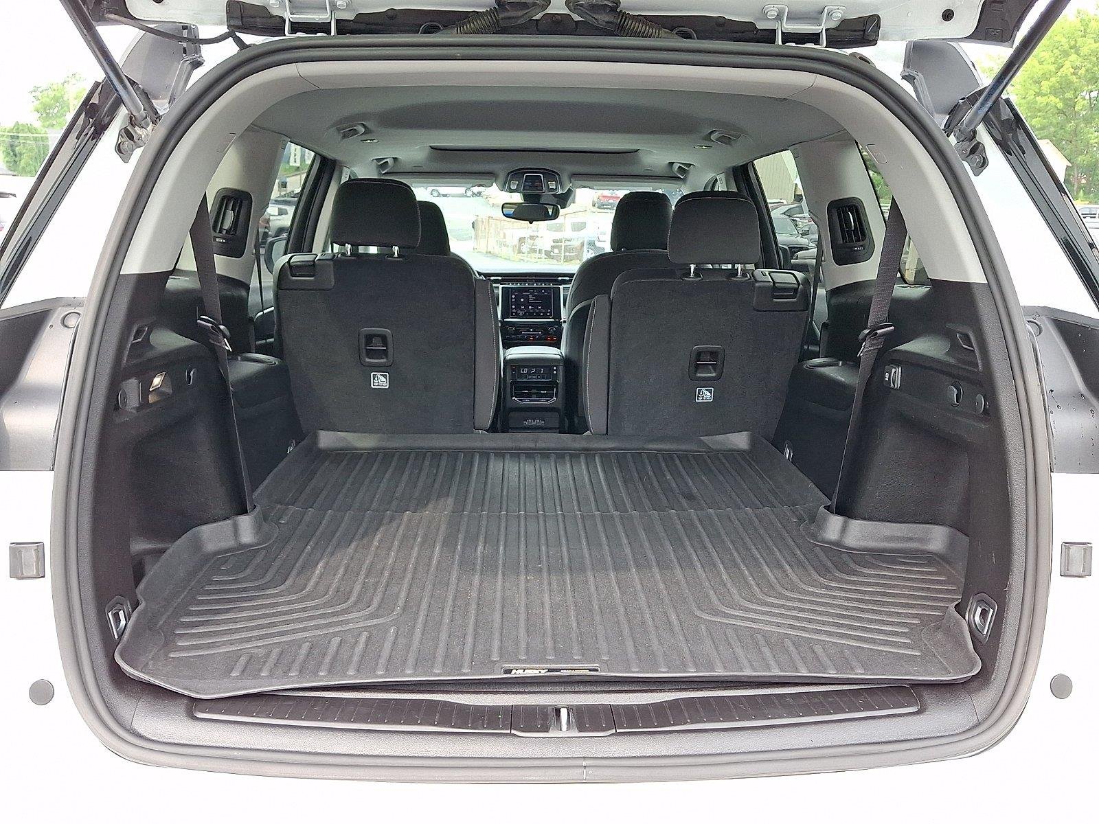 Certified Used 2023 Bright White Clearcoat Jeep Laredo X image 28