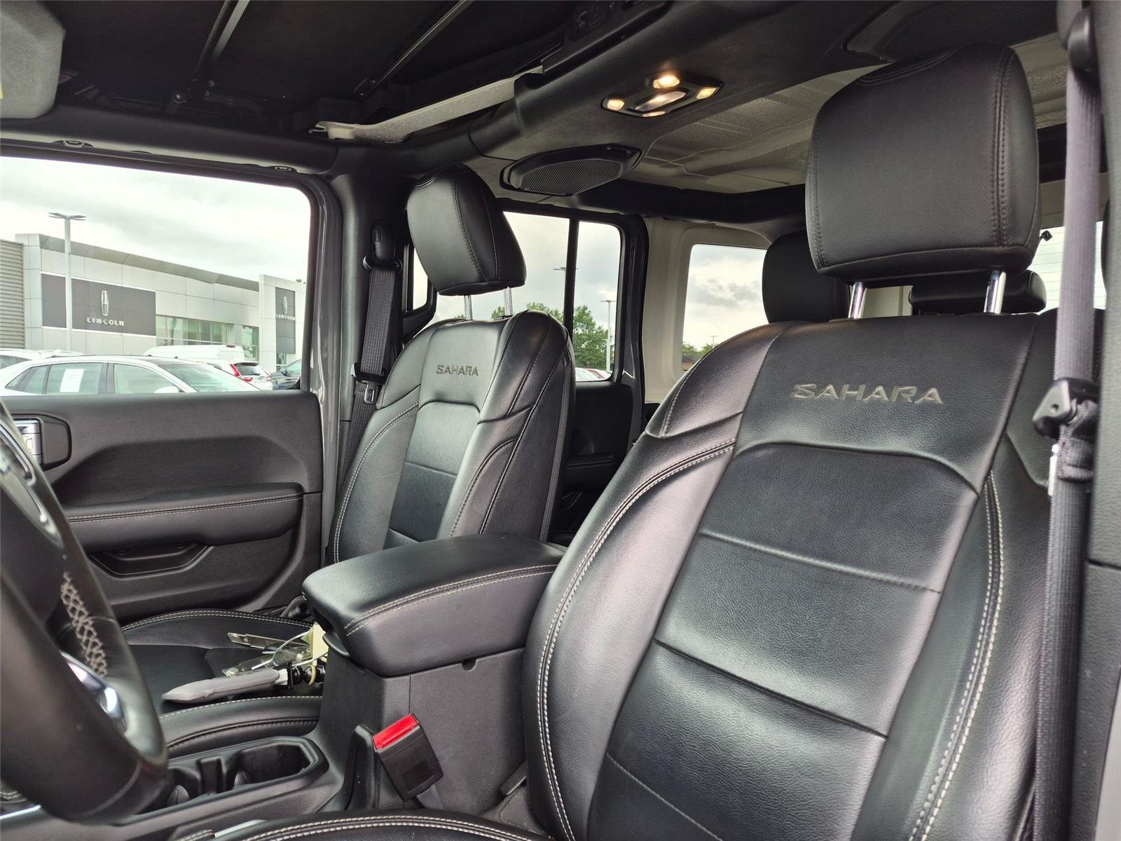 Used 2022 Sting-Gray Clearcoat Jeep Unlimited Sahara image 13
