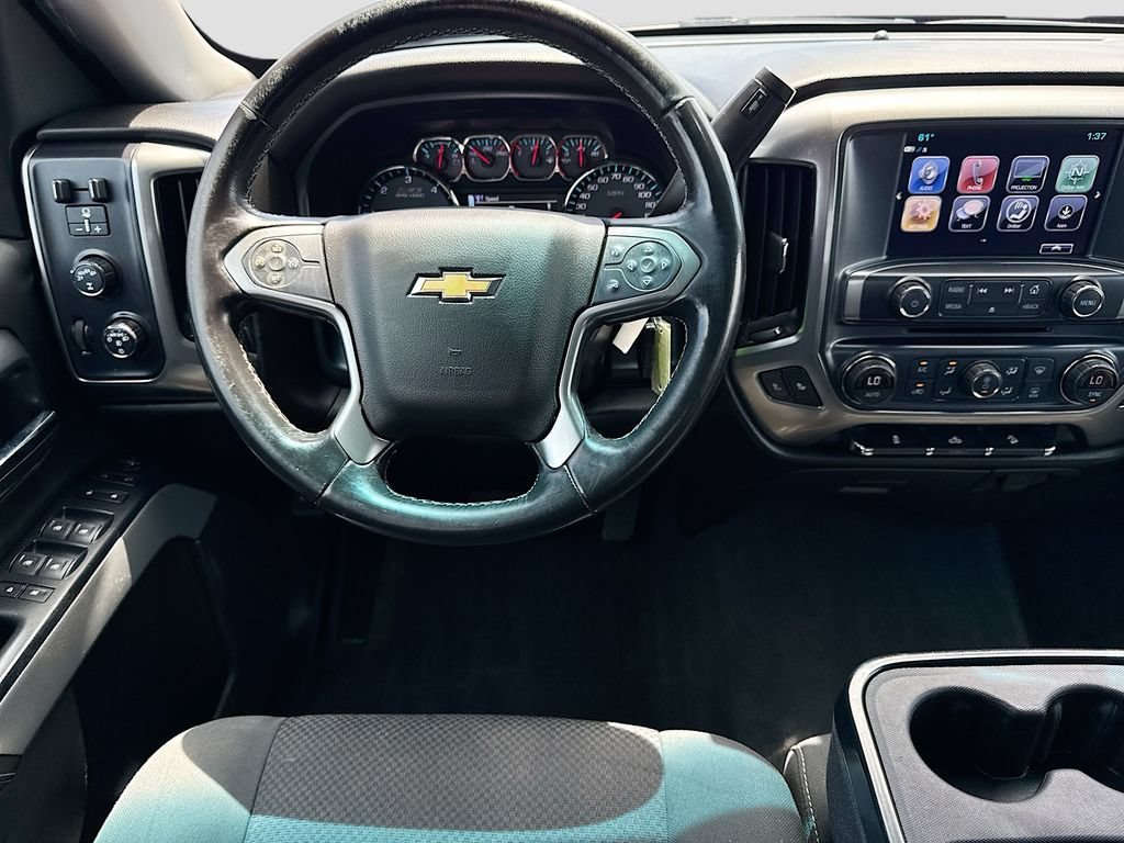 Used 2018 CAJUN RED TINTCOAT Chevrolet LT image 23