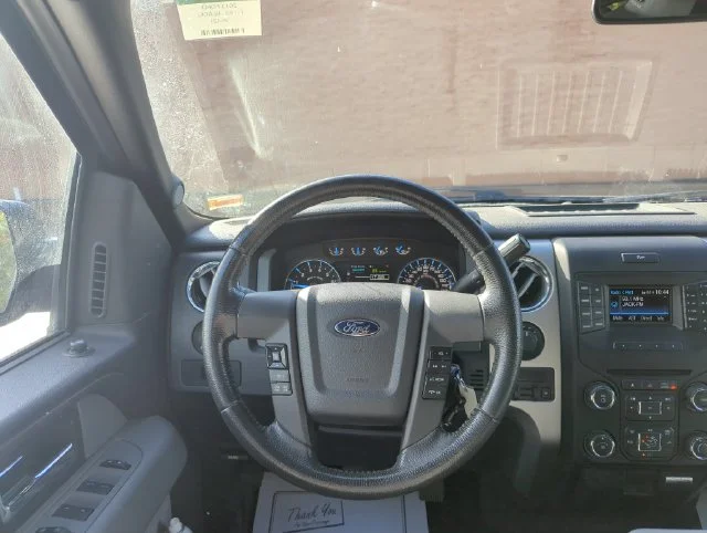 Used 2013 Black Ford XLT image 20
