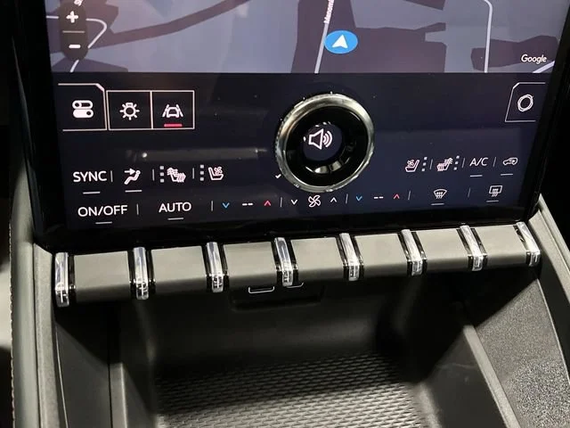 2027 GMC Terrain AT4 - Photo 19