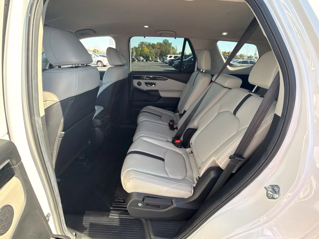 Used 2026  Honda EX-L image 19