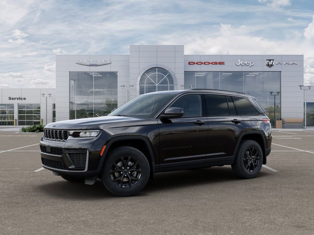 New 2026 Diamond Black Crystal Pearl-Coat Exterior Paint Jeep Altitude image 2