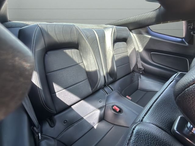 Used 2019 White Ford GT Premium image 10