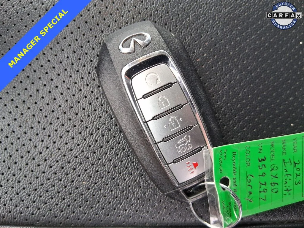 Used 2023 Gray INFINITI LUXE image 12