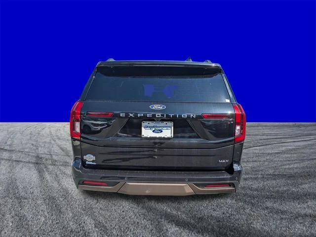 New 2027 Agate Black Metallic Ford MAX King Ranch® image 5