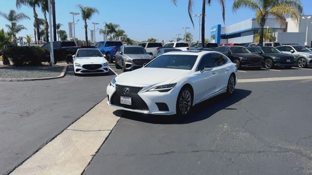 Used 2023 White Lexus 500 Base image 4