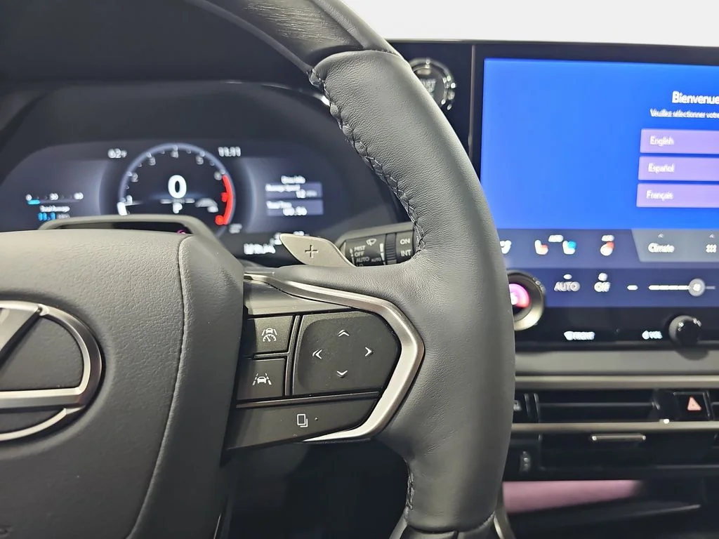 New 2026 Nori Green Pearl Lexus PREMIUM PLUS image 16