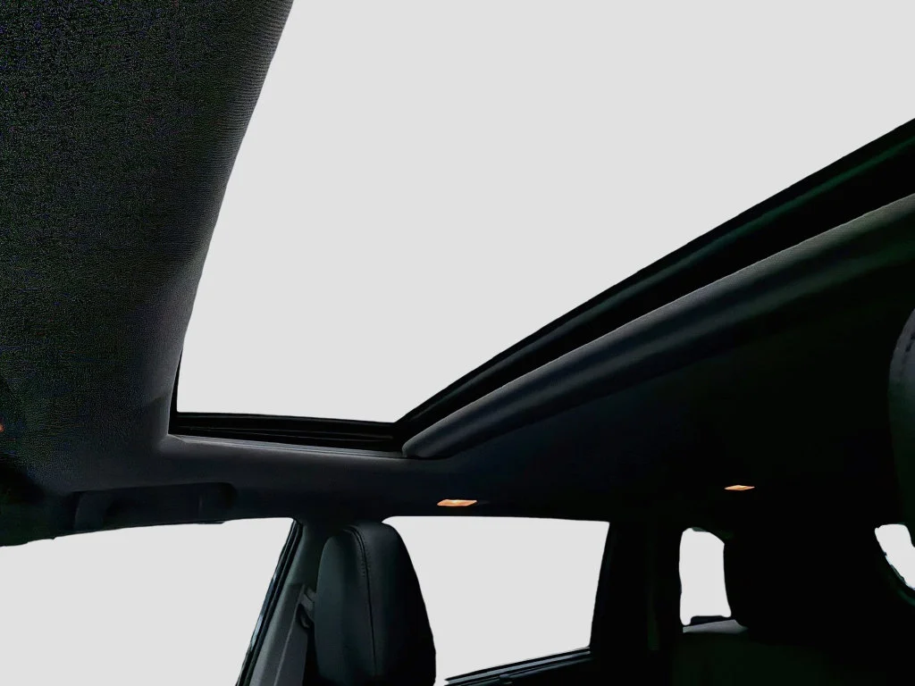 Used 2019 Black Toyota XLE image 23