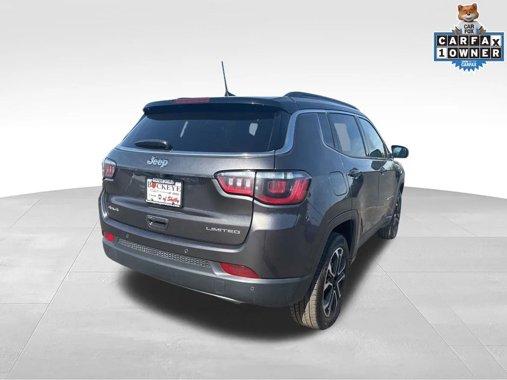 Used 2023 Gray Jeep Limited image 3