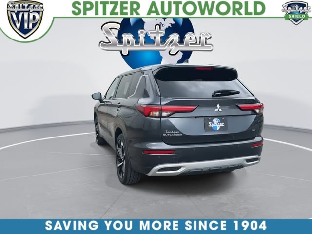 Used 2024 Graphite Gray Mitsubishi SE image 8