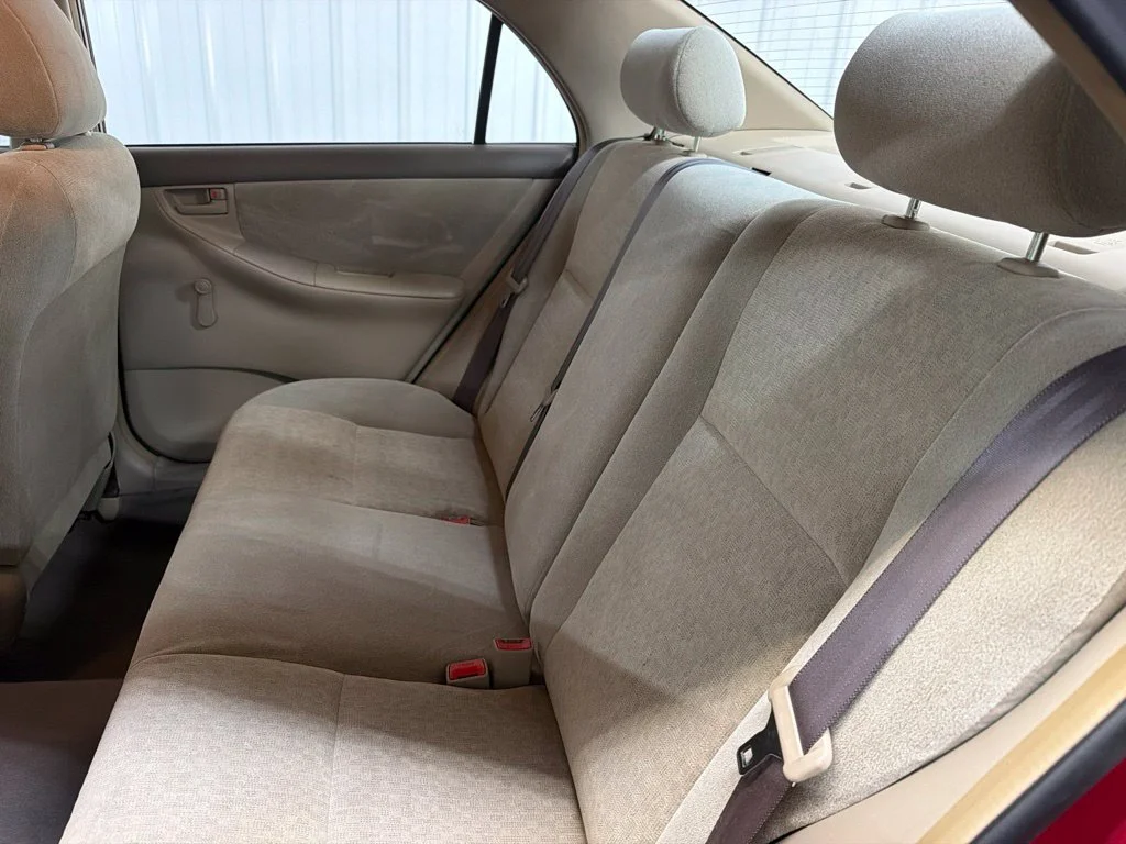 Used 2003 Red Toyota CE image 29
