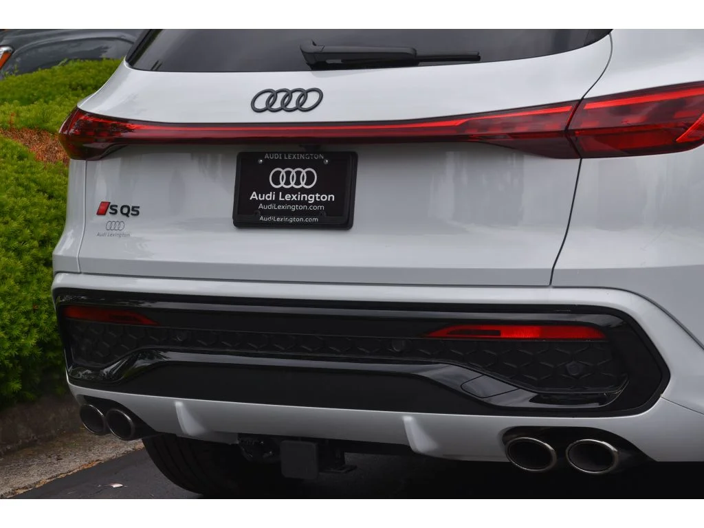 New 2026 Glacier White Metallic Audi Premium Plus image 27