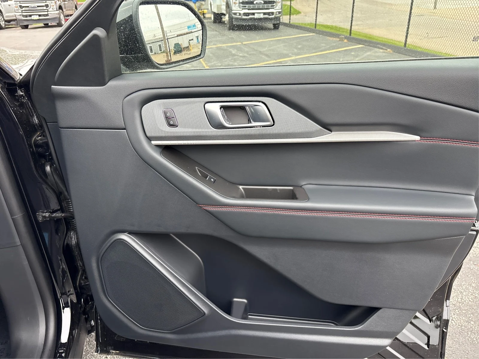 New 2026 Agate Black Metallic Ford ST-Line image 19