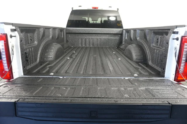 New 2026 Oxford White Ford F-350® Lariat® image 31