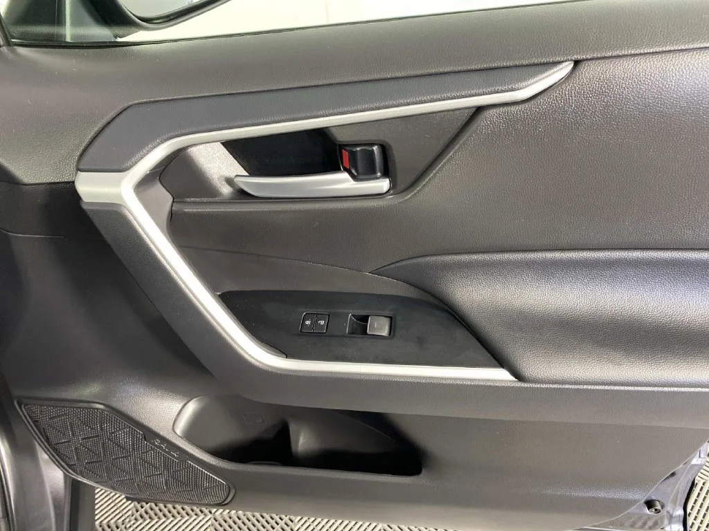 Used 2025 Magnetic Gray Metallic Toyota XLE image 23