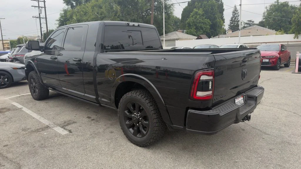 Used 2020 Diamond Black Crystal Pearl Coat Ram Limited image 4