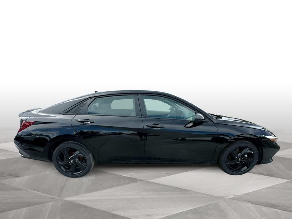 New 2026 Abyss Black Hyundai SEL Sport image 9