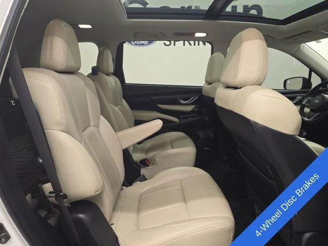 Used 2022 Crystal White Pearl Subaru Limited image 12