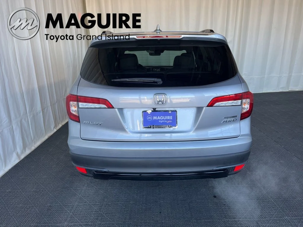 Used 2022 Gray Honda Special Edition image 31
