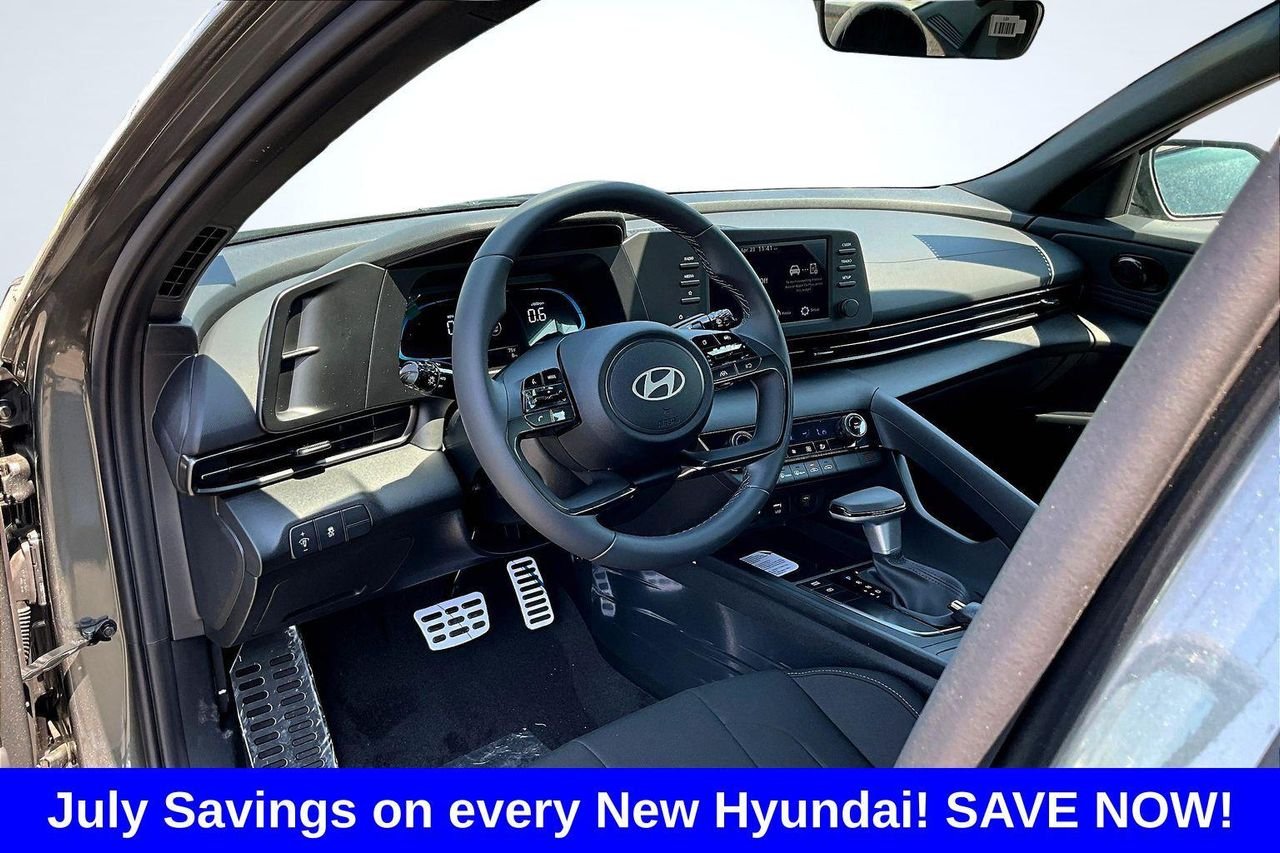 New 2026 Gray Hyundai SEL Sport Premium image 29
