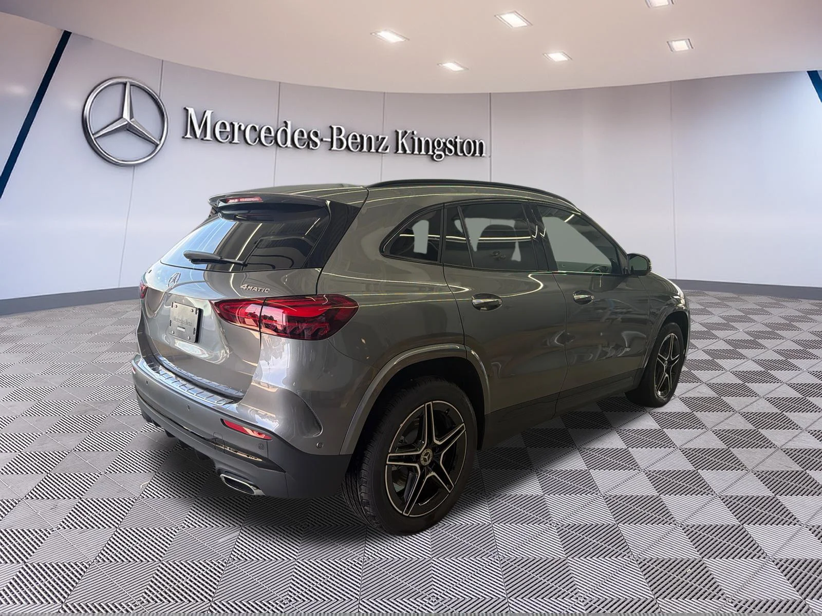 New 2026 Grey Mercedes-Benz GLA 250 4MATIC SUV image 5