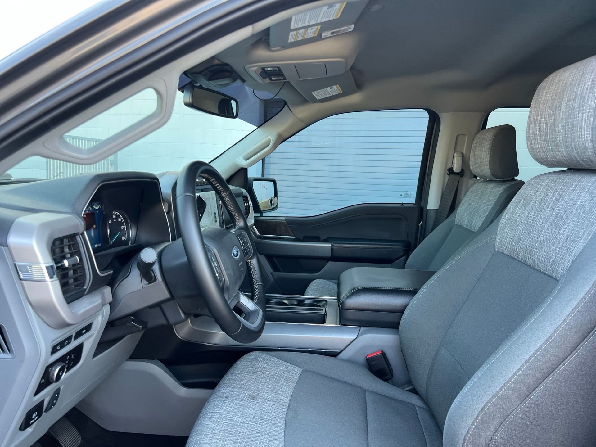 Used 2023 Gray Ford XLT image 27