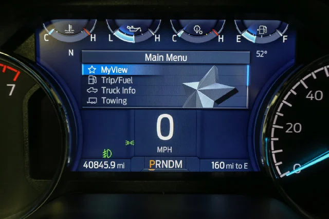 Used 2022 Black Ford XLT image 35