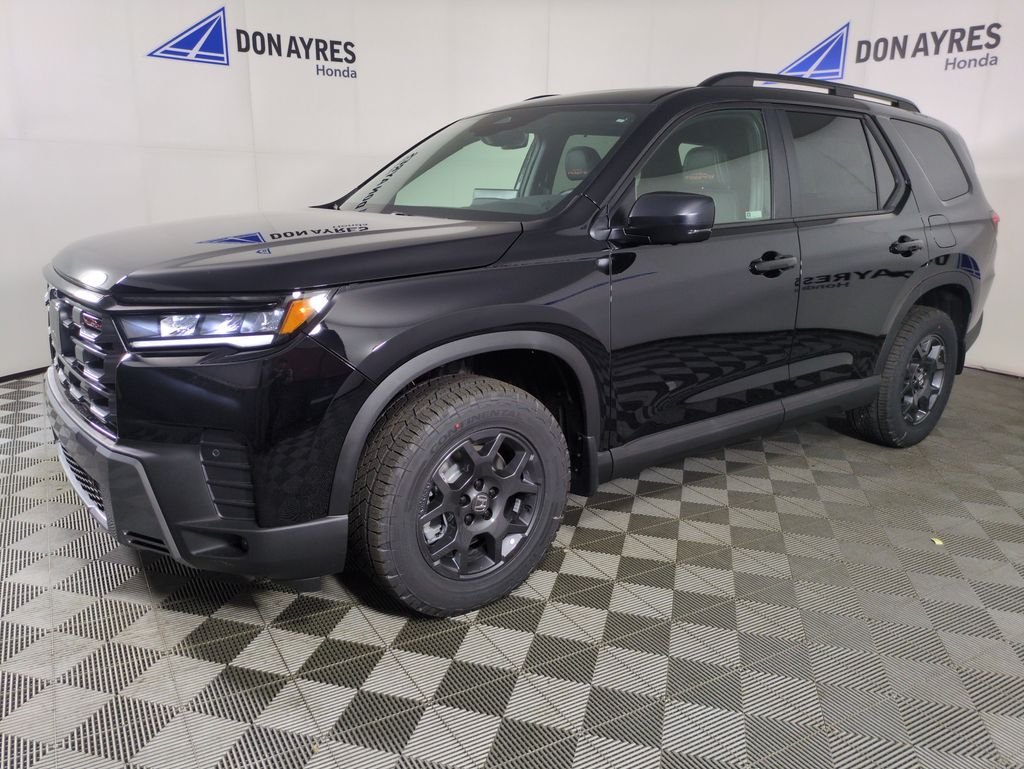 2026 Honda Pilot TrailSport AWD's photo