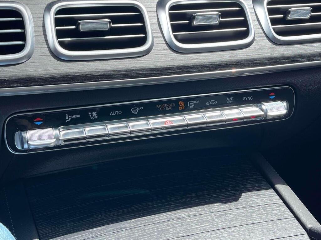 New 2026 Selenite Grey Metallic Mercedes-Benz GLE 450 image 28