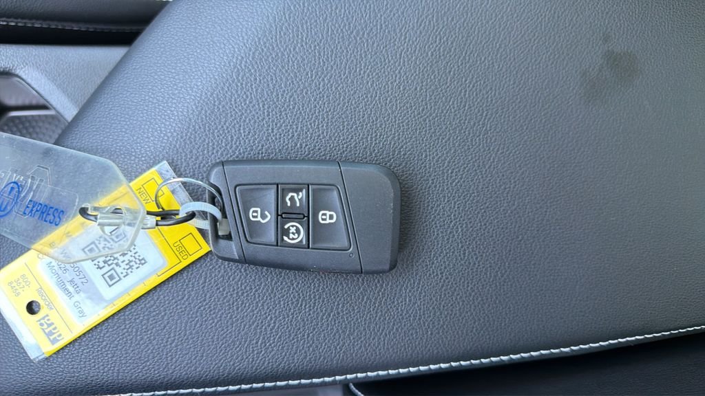 New 2026 Monument Gray Volkswagen 1.5T SEL image 35